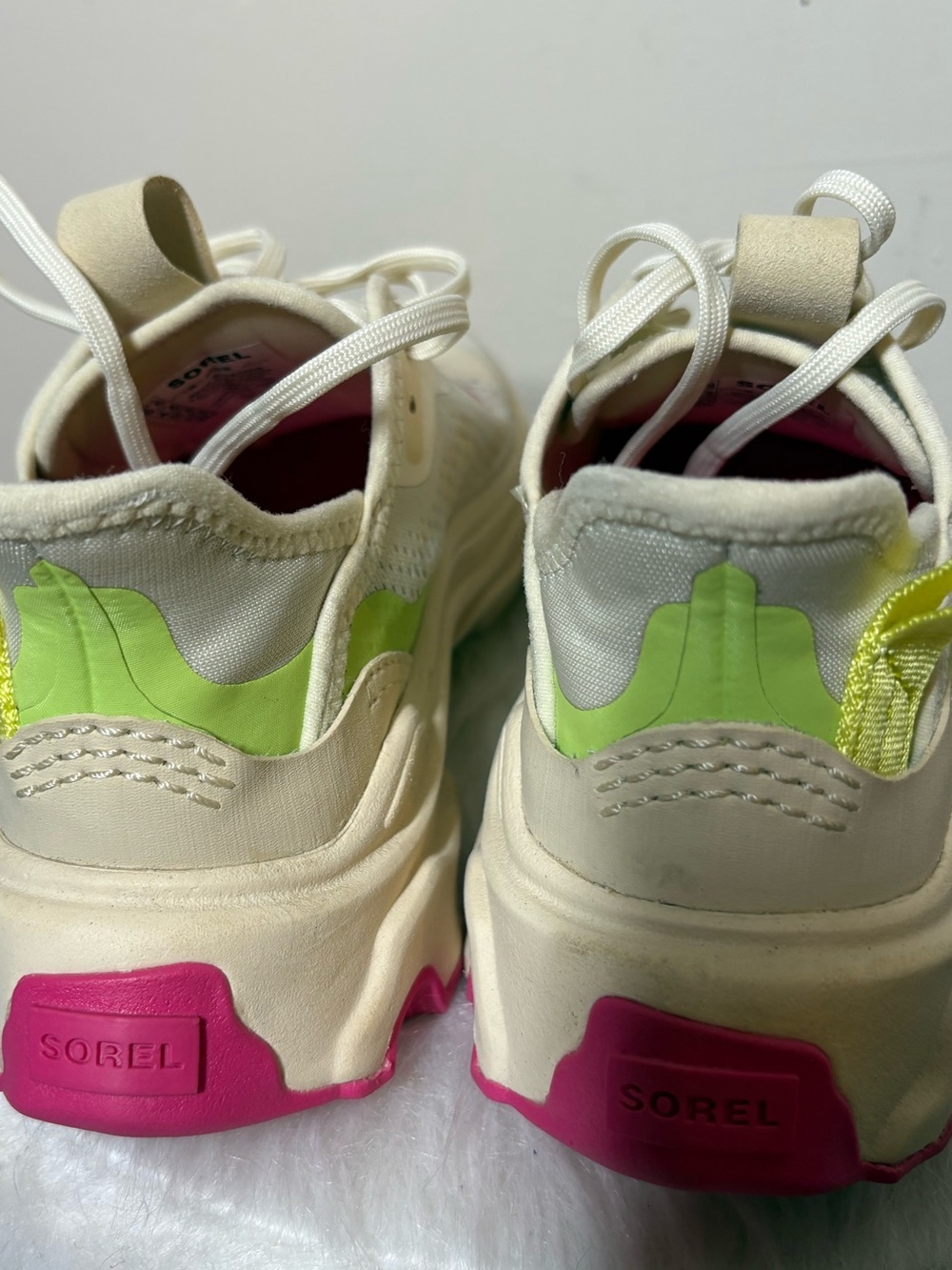 {EUC} Sorel Women's Kinetic Breakthru Day Lace Shoes 6.5 US - Picture 5 of 11